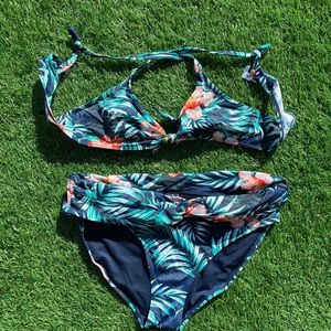 Never Worn Tommy Hilfiger Bikini Top